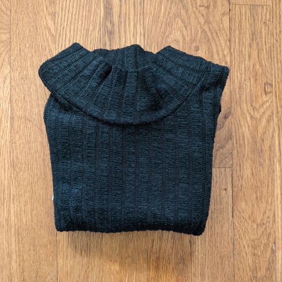 Derek Heart Gray Mockneck Sweater with Faux Shirt Tail - Picture 3 of 14